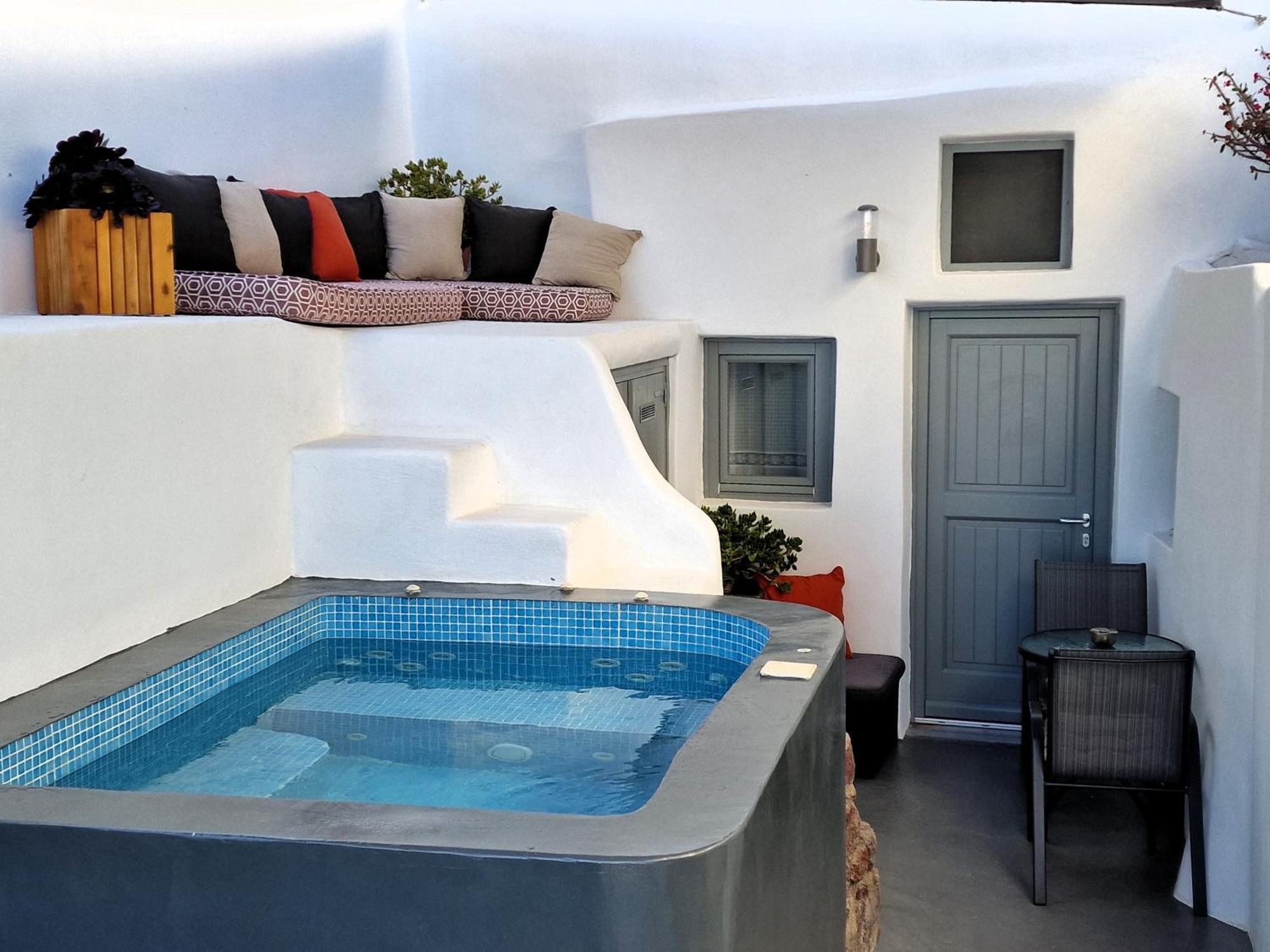 Villa Aqua & Terra Traditional Cave Ia